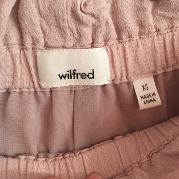 Aritzia Wilfred brand pink shorts - Picture 4 of 5
